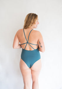 Tamarindo One Piece